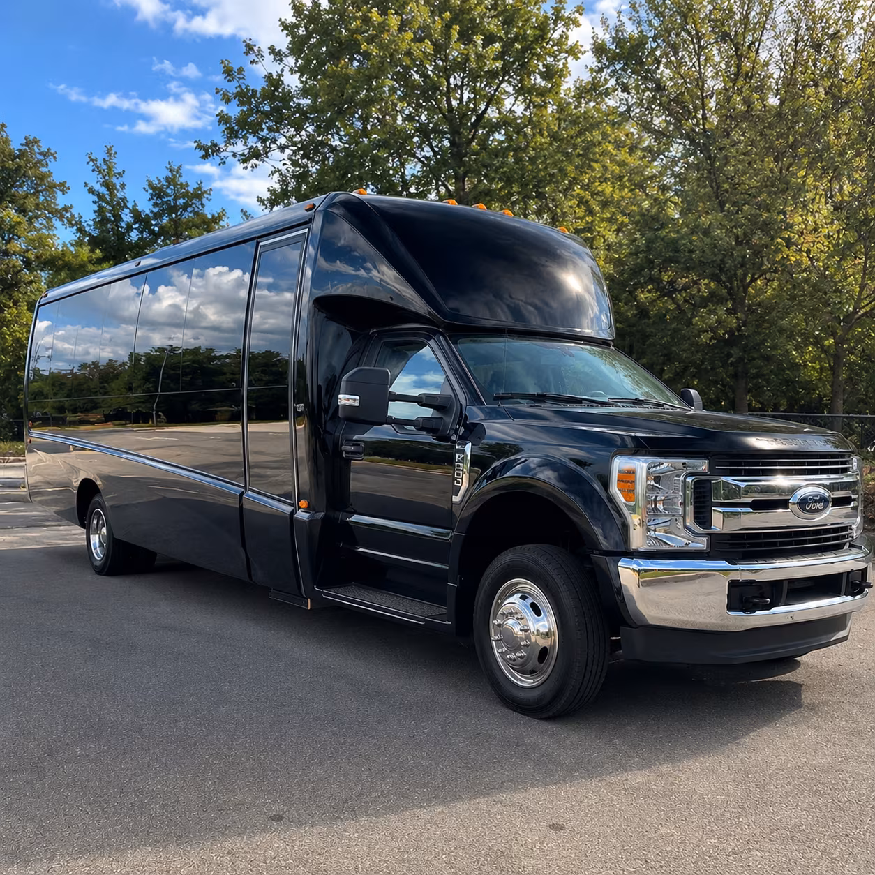 charter buses for large franklin prom groups and school organized transportation