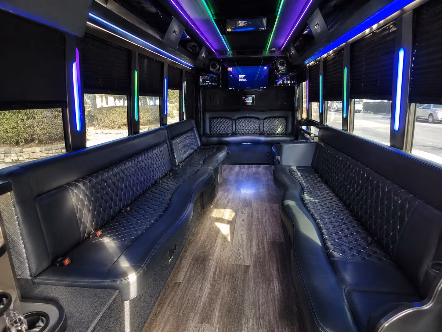 franklin 15 passenger party bus interior