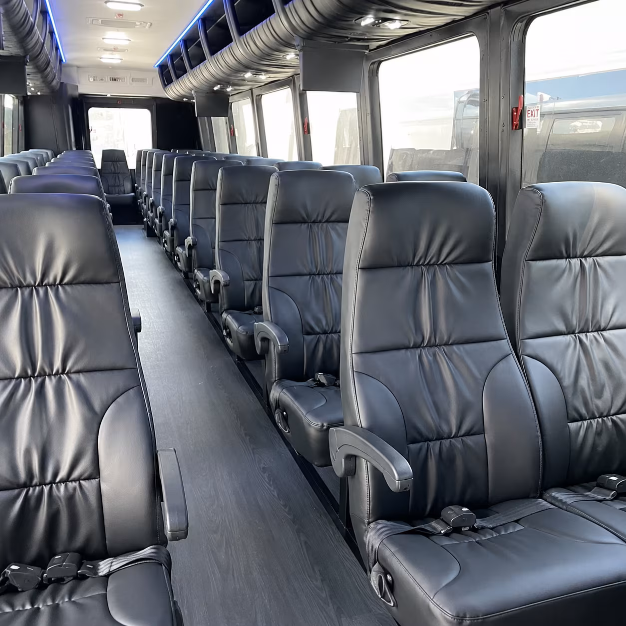 franklin 28 passenger minibus interior