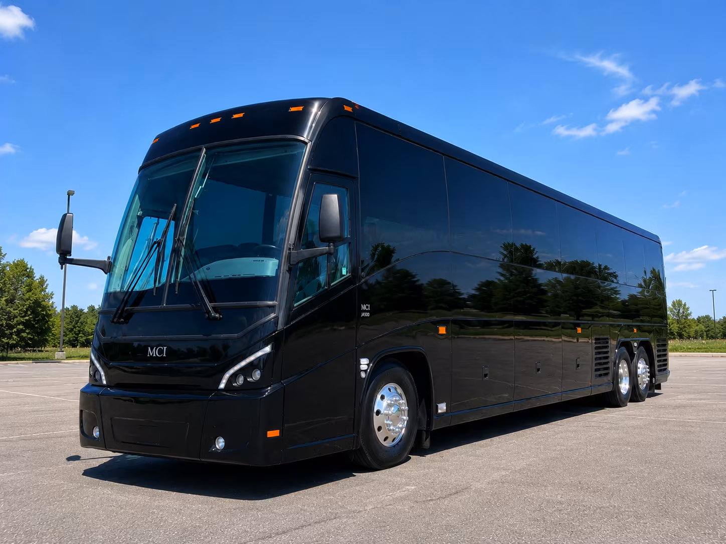franklin charter bus rentals for long distance corporate group travel