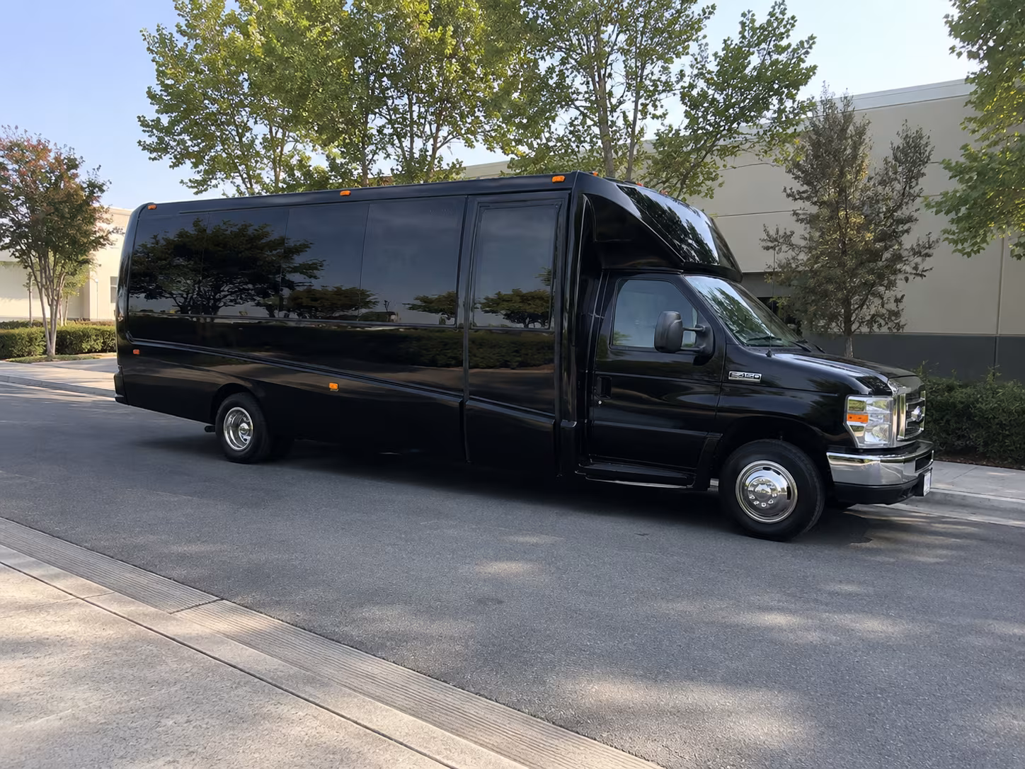 franklin corporate party bus rental