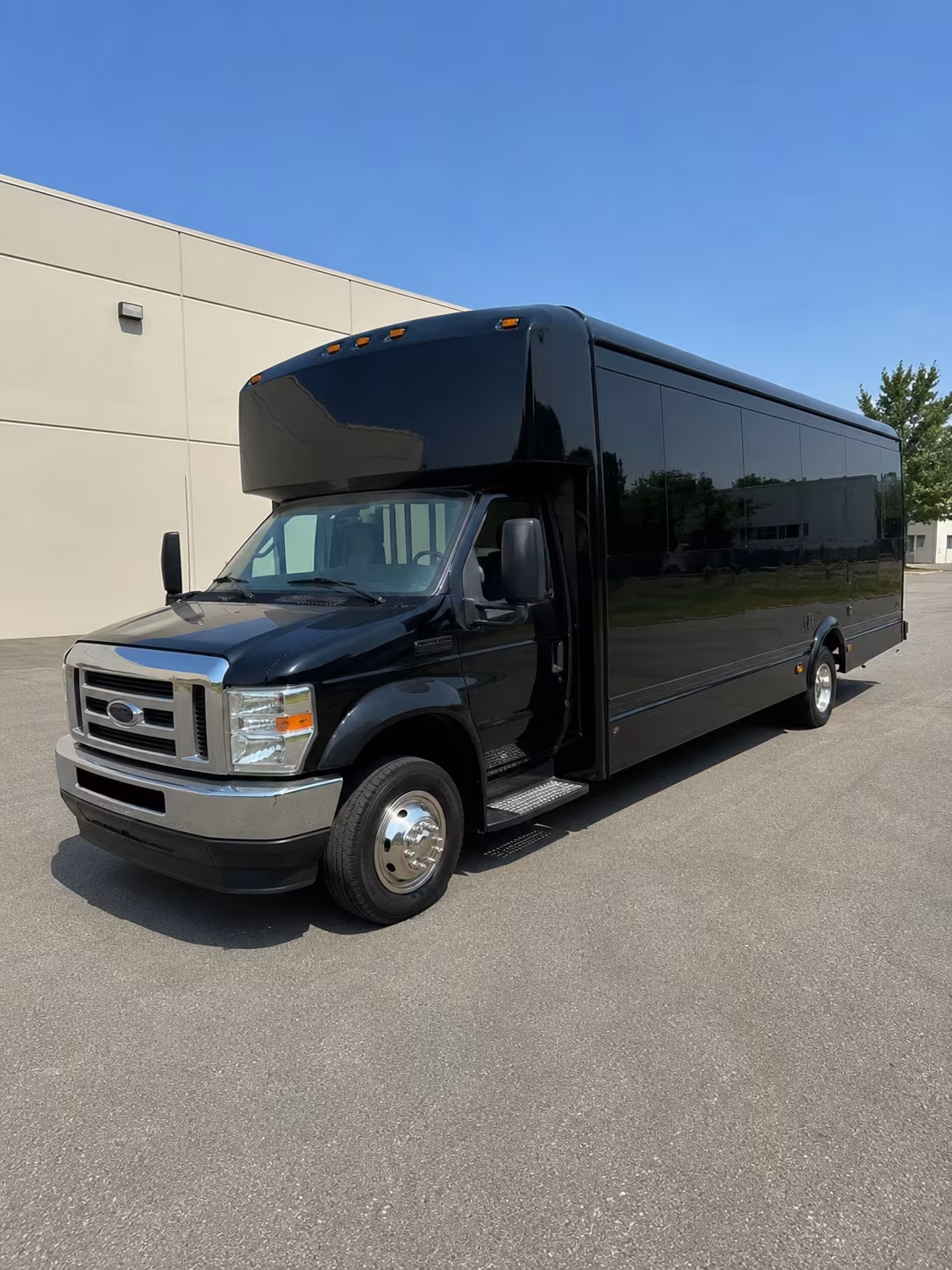franklin wedding party bus rental